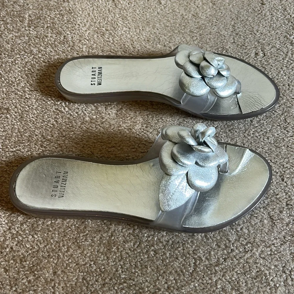 Stuart Weitzman Silver Floral Women's Sandals - Picture 3 of 4